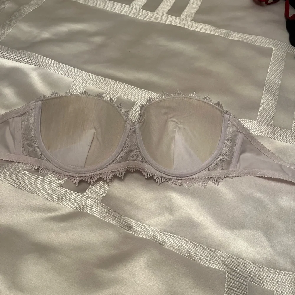 3 for $25. White Lace Bra with Molded Cups and Elegant Design